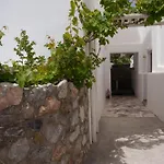 Sandy's Paradise- Adults Only Daire