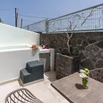 Daire Sandy's Paradise- Adults Only